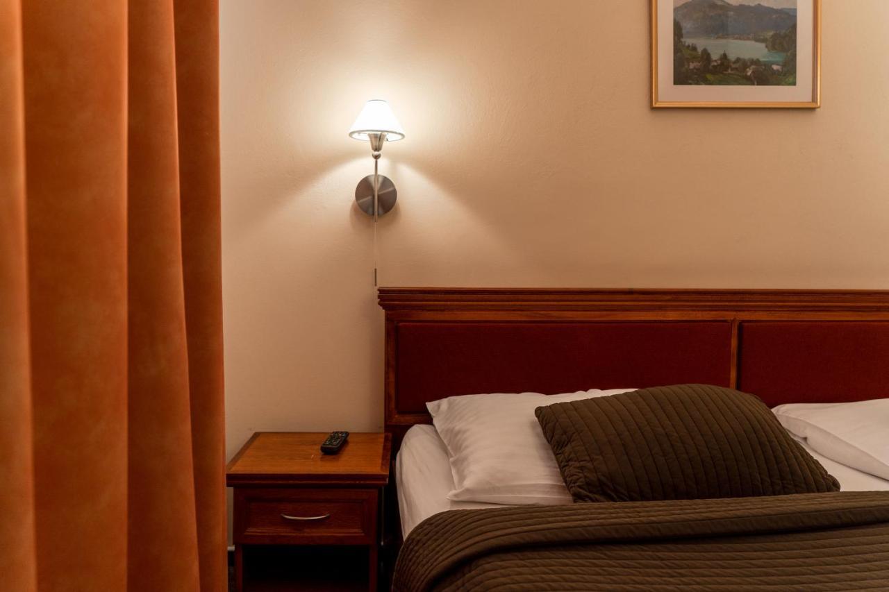 Hotel Grand Uherské Hradiště Eksteriør bilde