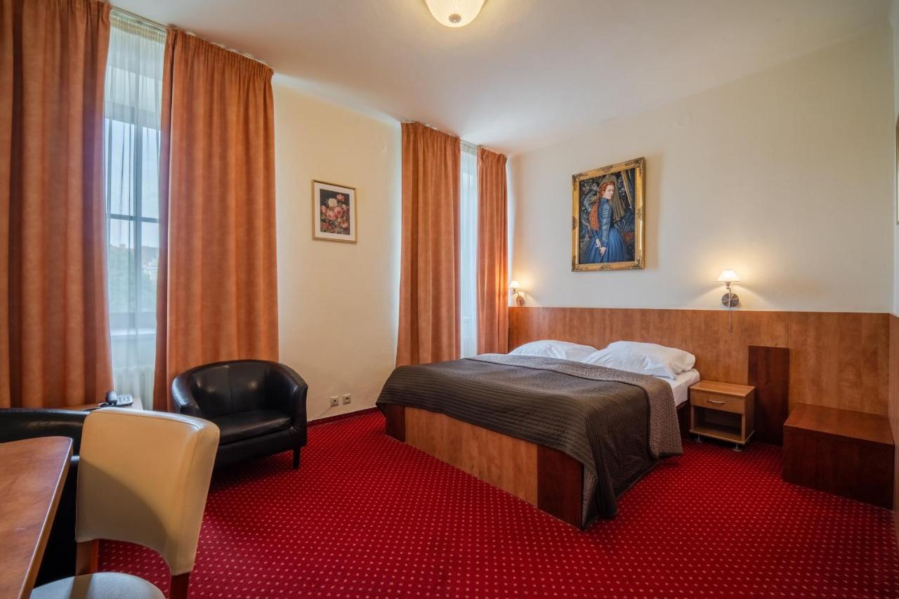 Hotel Grand Uherské Hradiště Eksteriør bilde